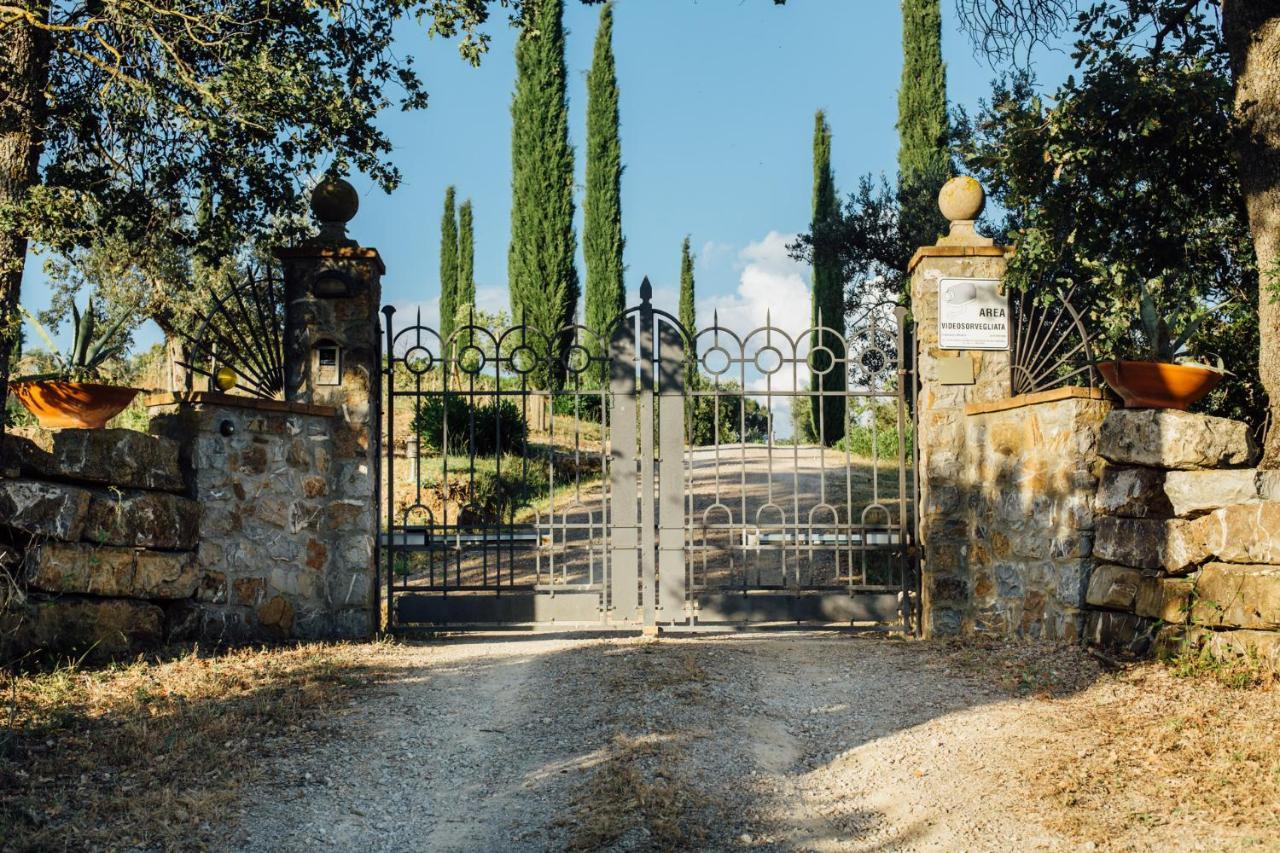 הוילה Montorsaio Fontemarinaalta מראה חיצוני תמונה
